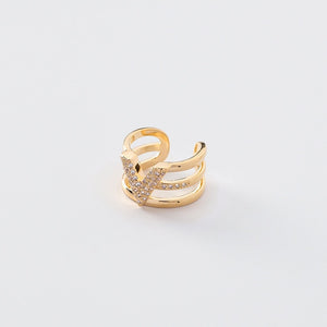 V symbol Ring